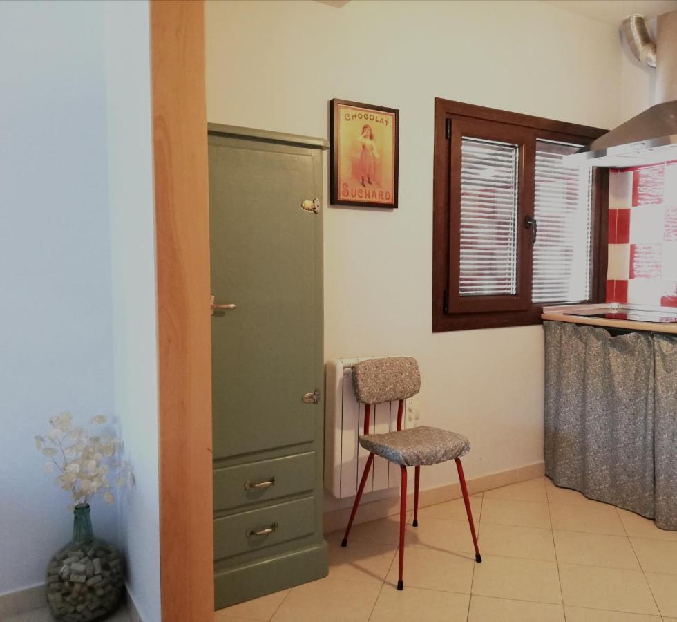 Apartamentos Puenteviejo 阿雷纳斯德圣佩德罗 外观 照片
