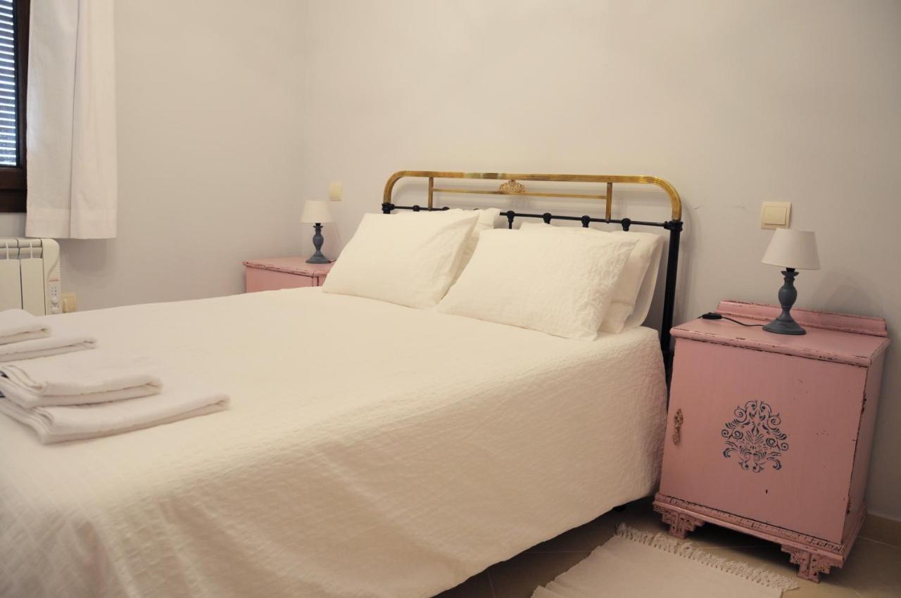 Apartamentos Puenteviejo 阿雷纳斯德圣佩德罗 客房 照片